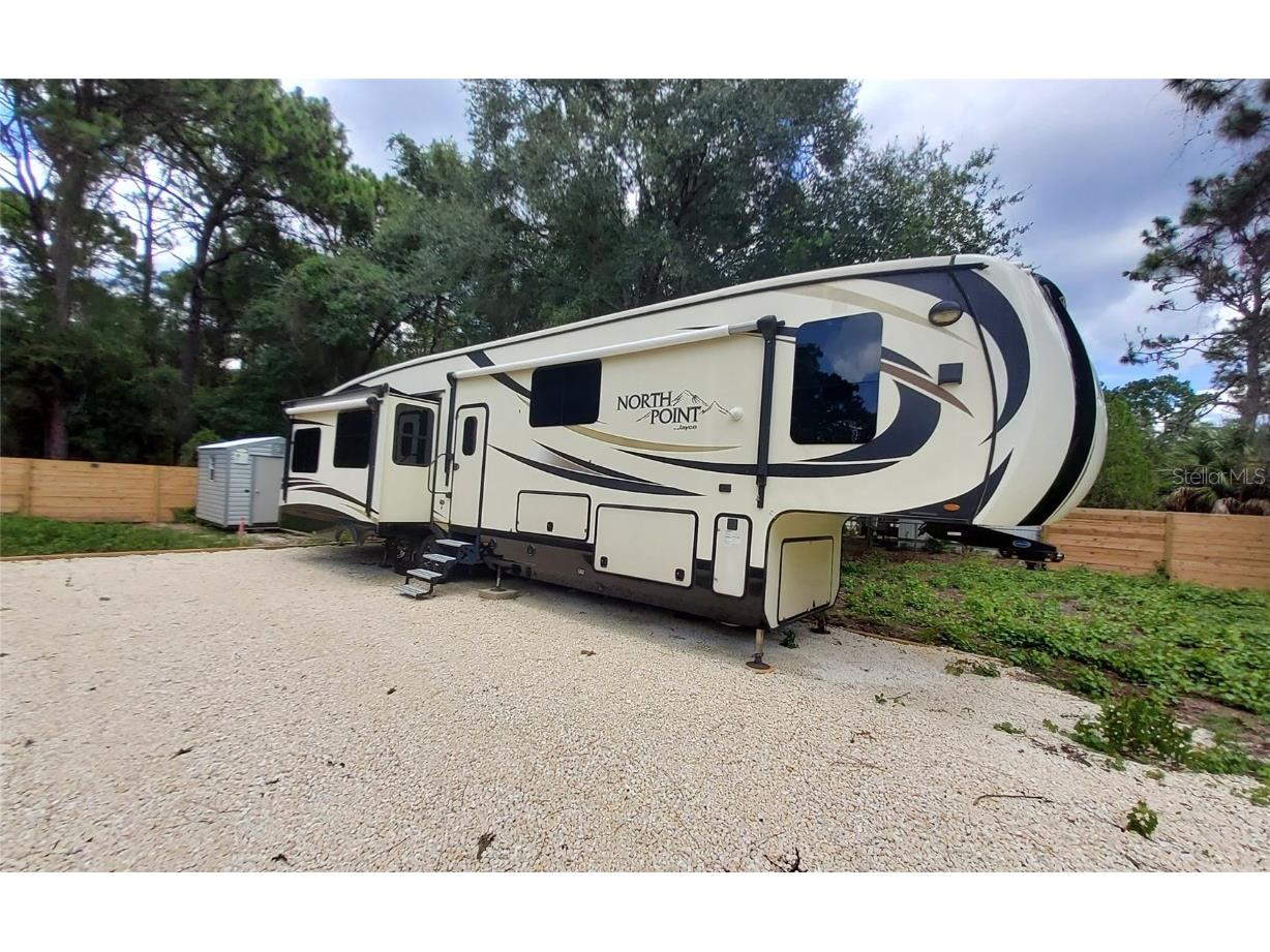 16067 SE 13th Street Ocklawaha FL 32179 - North Lake O6337907 image14