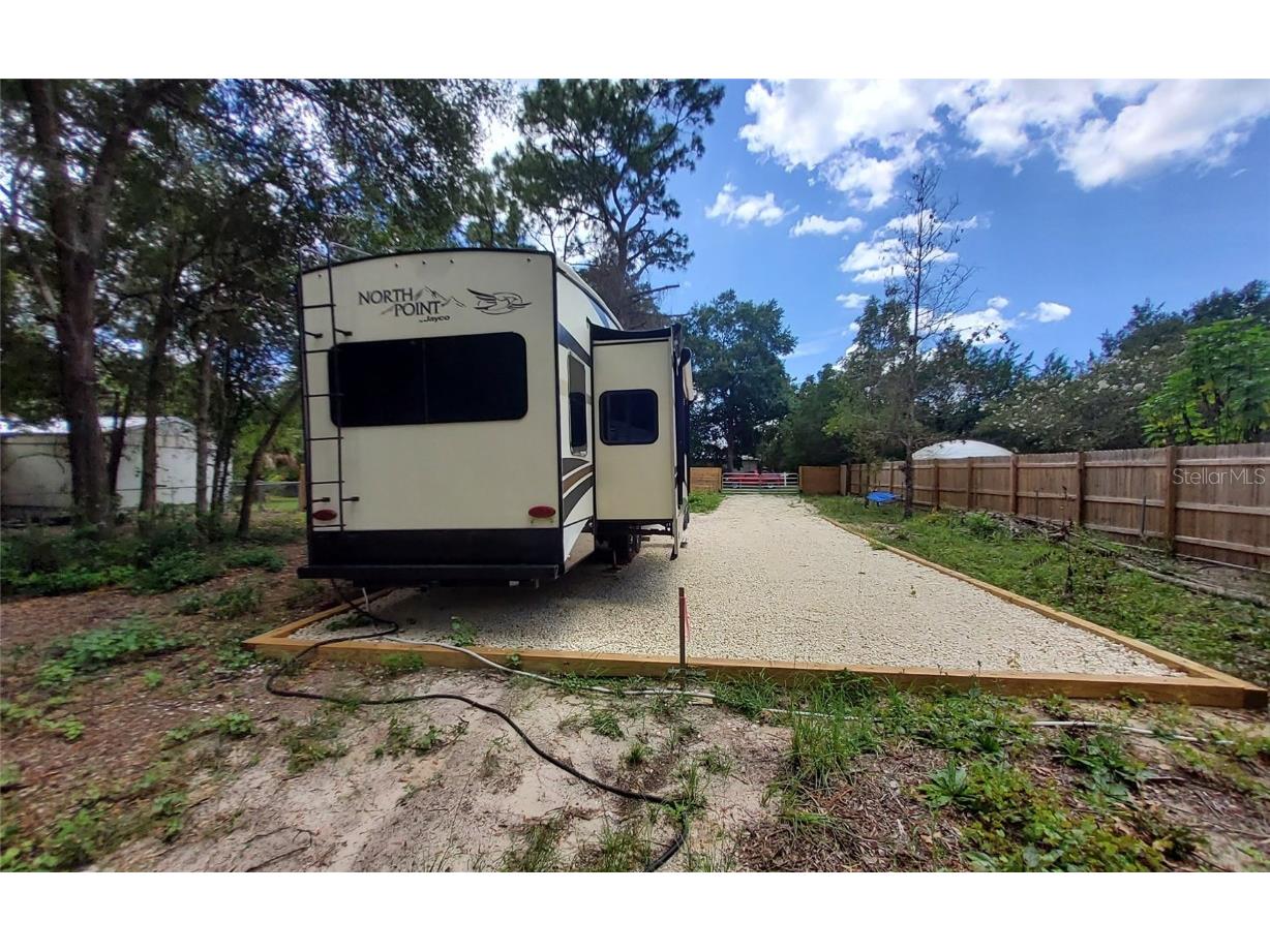 16067 SE 13th Street Ocklawaha FL 32179 - North Lake O6337907 image16