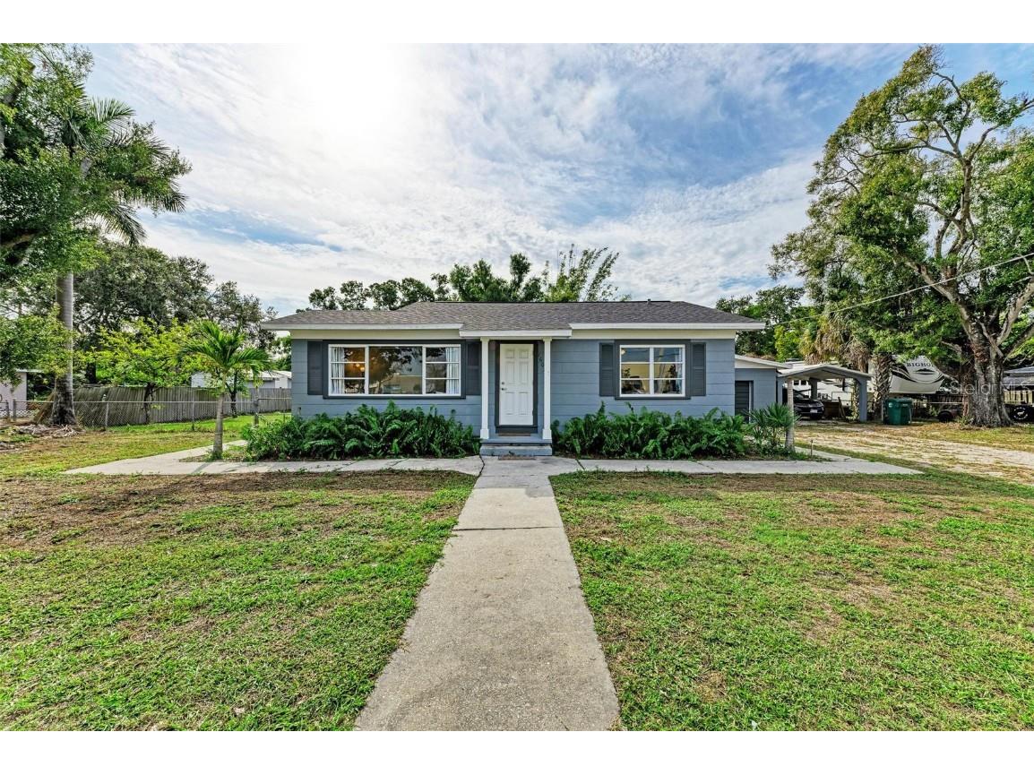 1607 10th Street W Palmetto FL 34221 A4592124 image1