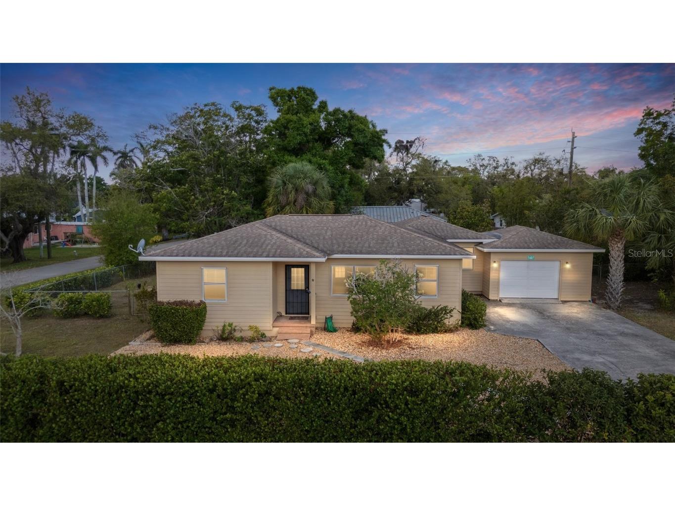 1607 Ardmore Road Fort Myers FL 33901 C7506313 image1