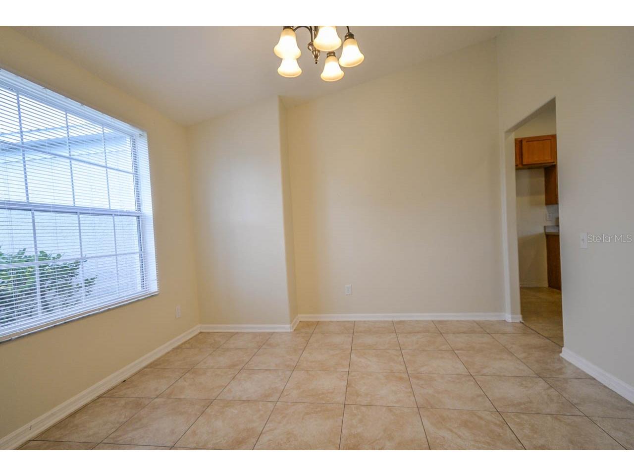 1607 Avondale Ridge Drive Plant City FL 33567 TB8512768 image3