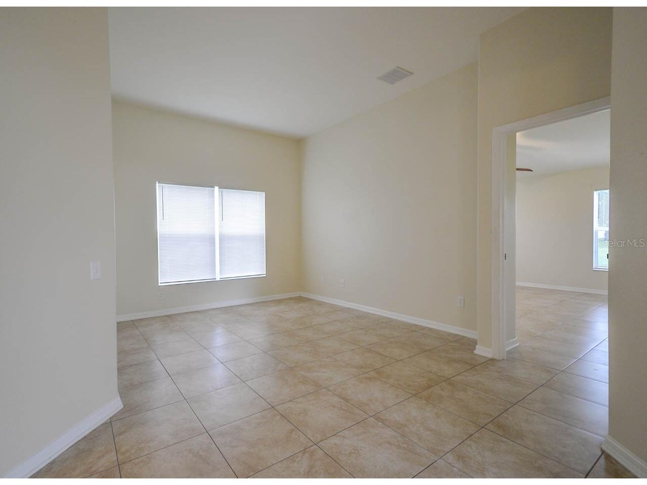 1607 Avondale Ridge Drive Plant City FL 33567 TB8512768 image4