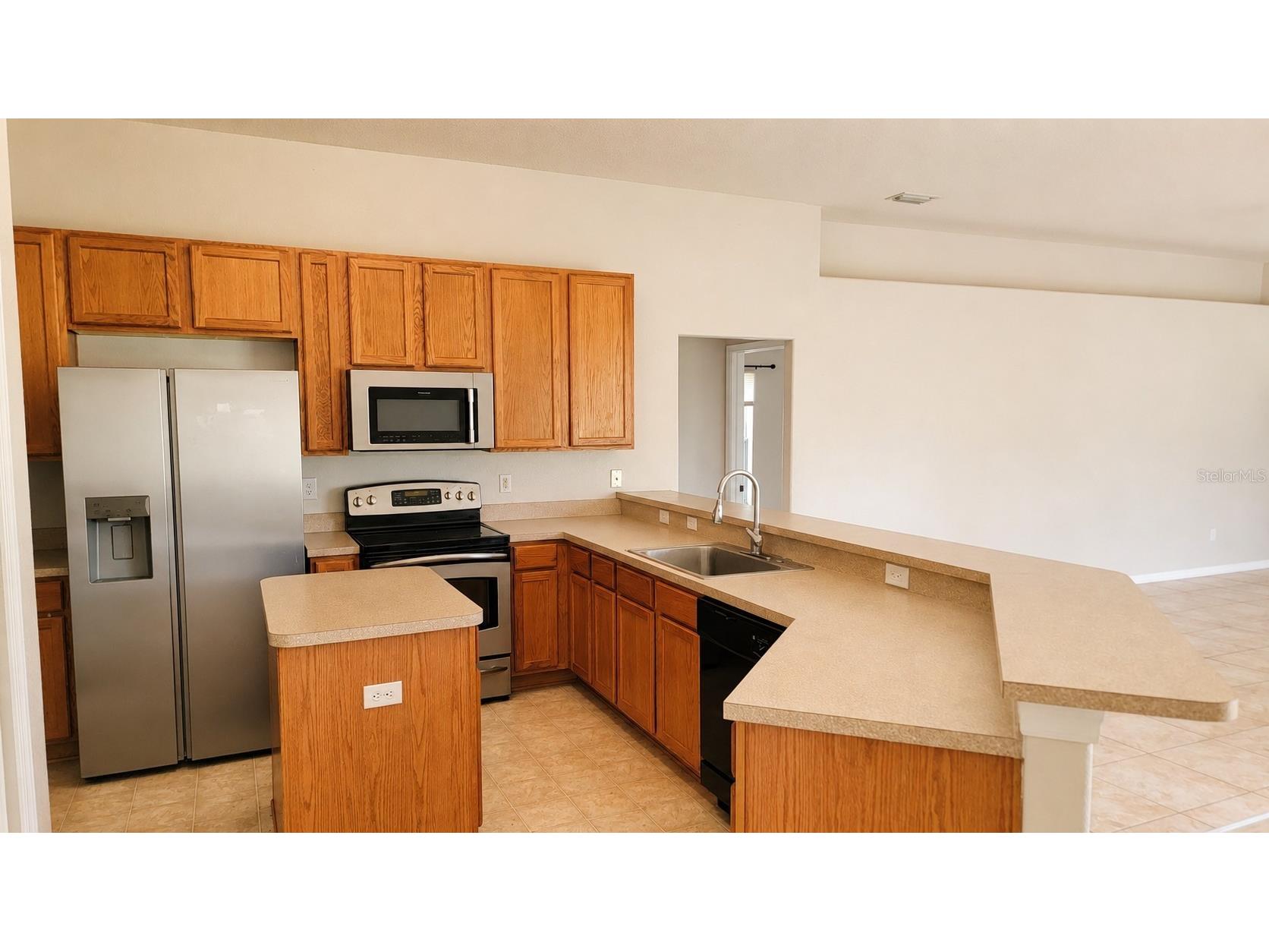 1607 Avondale Ridge Drive Plant City FL 33567 TB8512768 image6