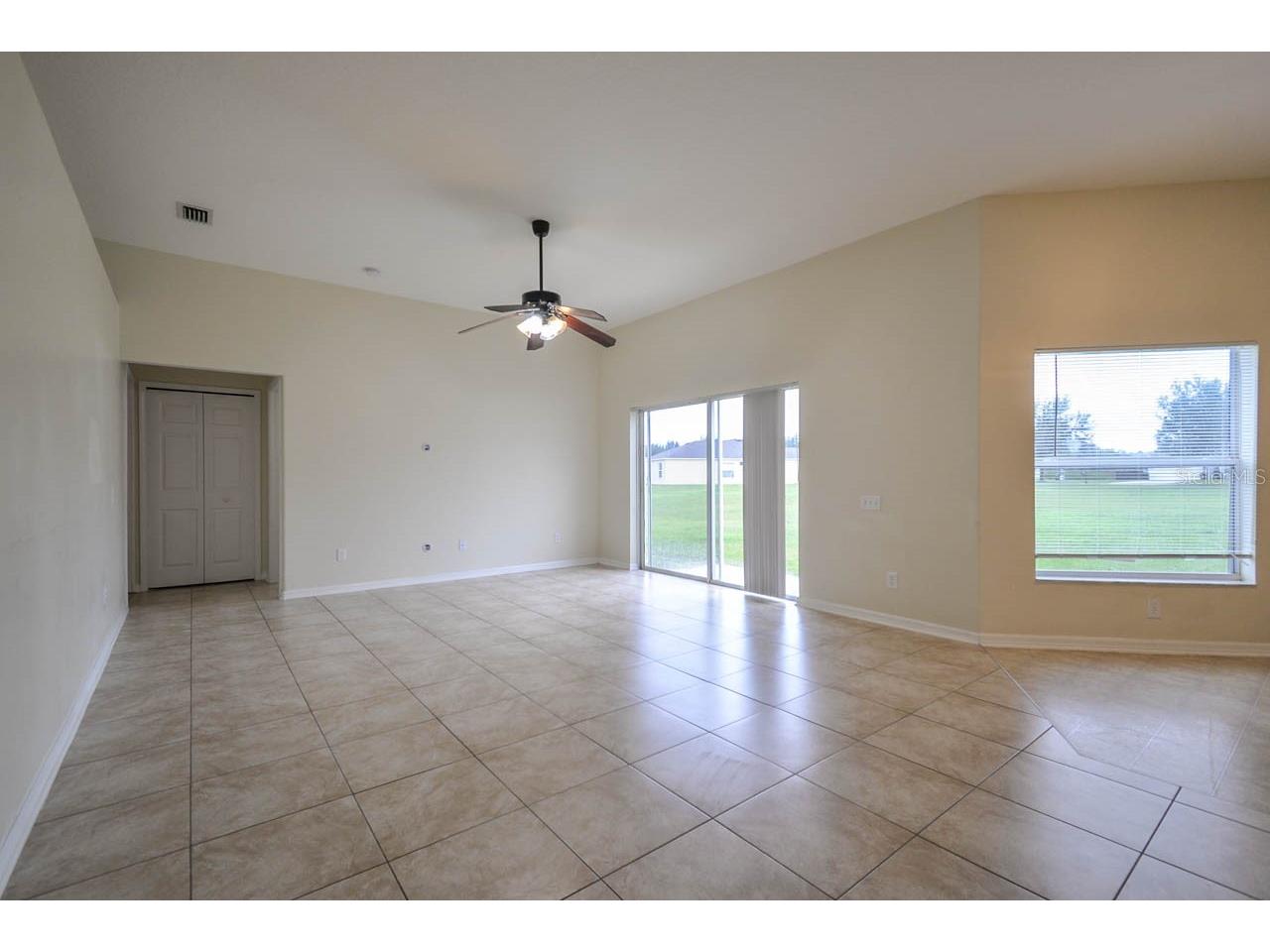 1607 Avondale Ridge Drive Plant City FL 33567 TB8512768 image9