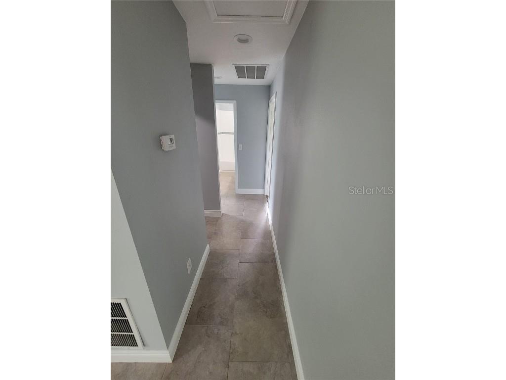 1607 E Linebaugh Ave Tampa FL 33612 TB8453398 image24