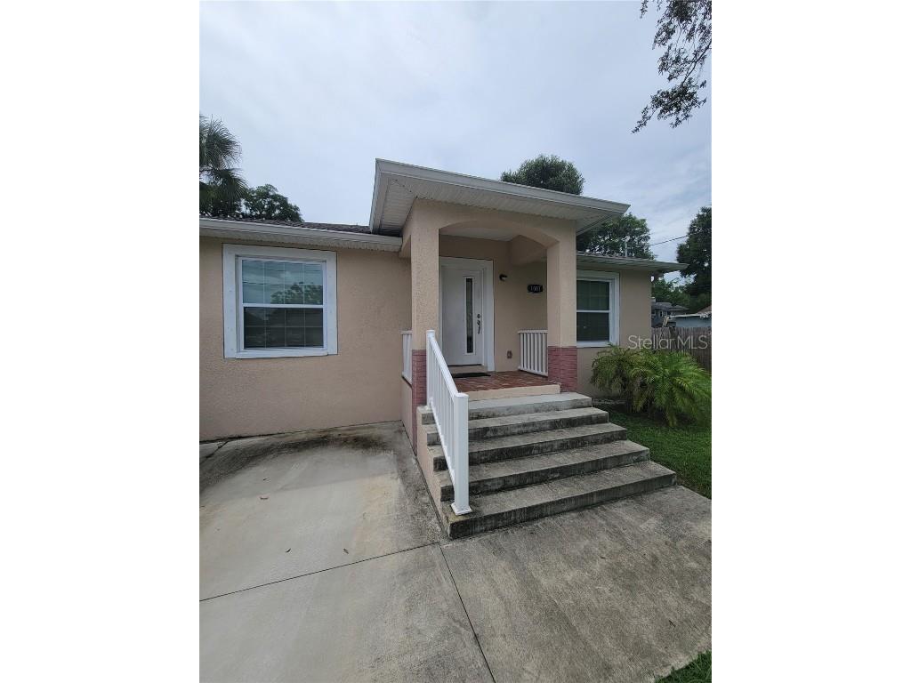 1607 E Linebaugh Ave Tampa FL 33612 TB8453398 image3