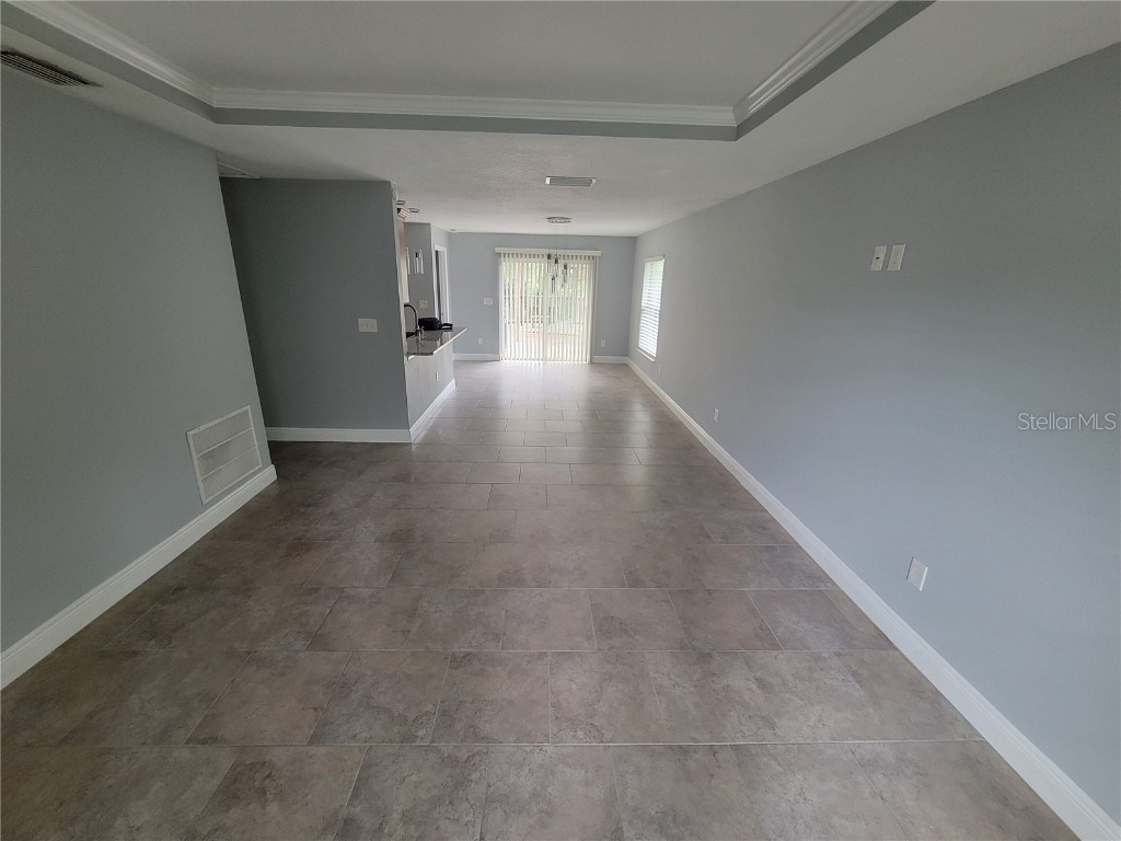 1607 E Linebaugh Ave Tampa FL 33612 TB8453398 image5