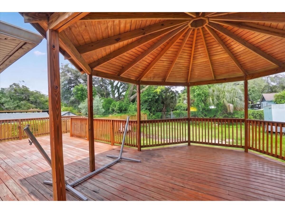 1607 E Linebaugh Avenue Tampa FL 33612 TB8522341 image16