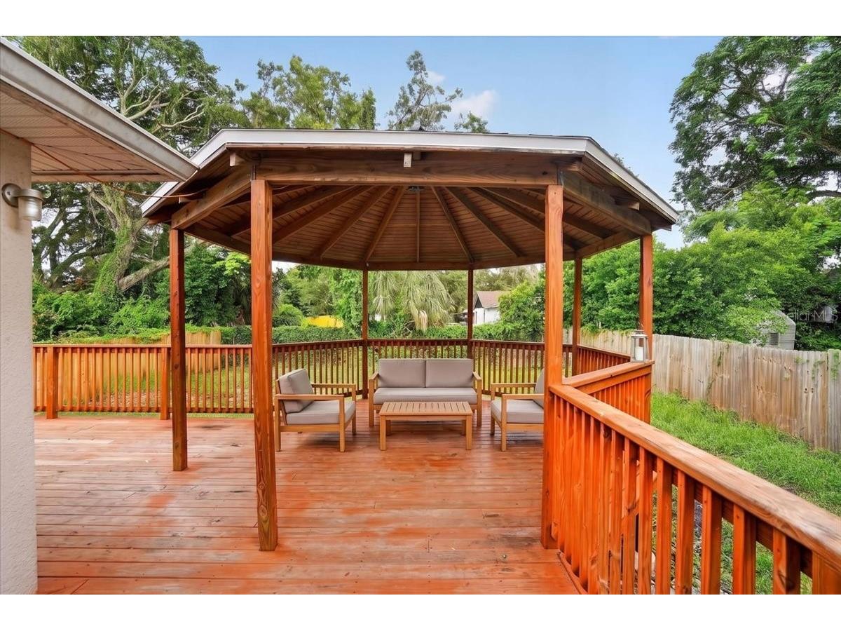 1607 E Linebaugh Avenue Tampa FL 33612 TB8522341 image2