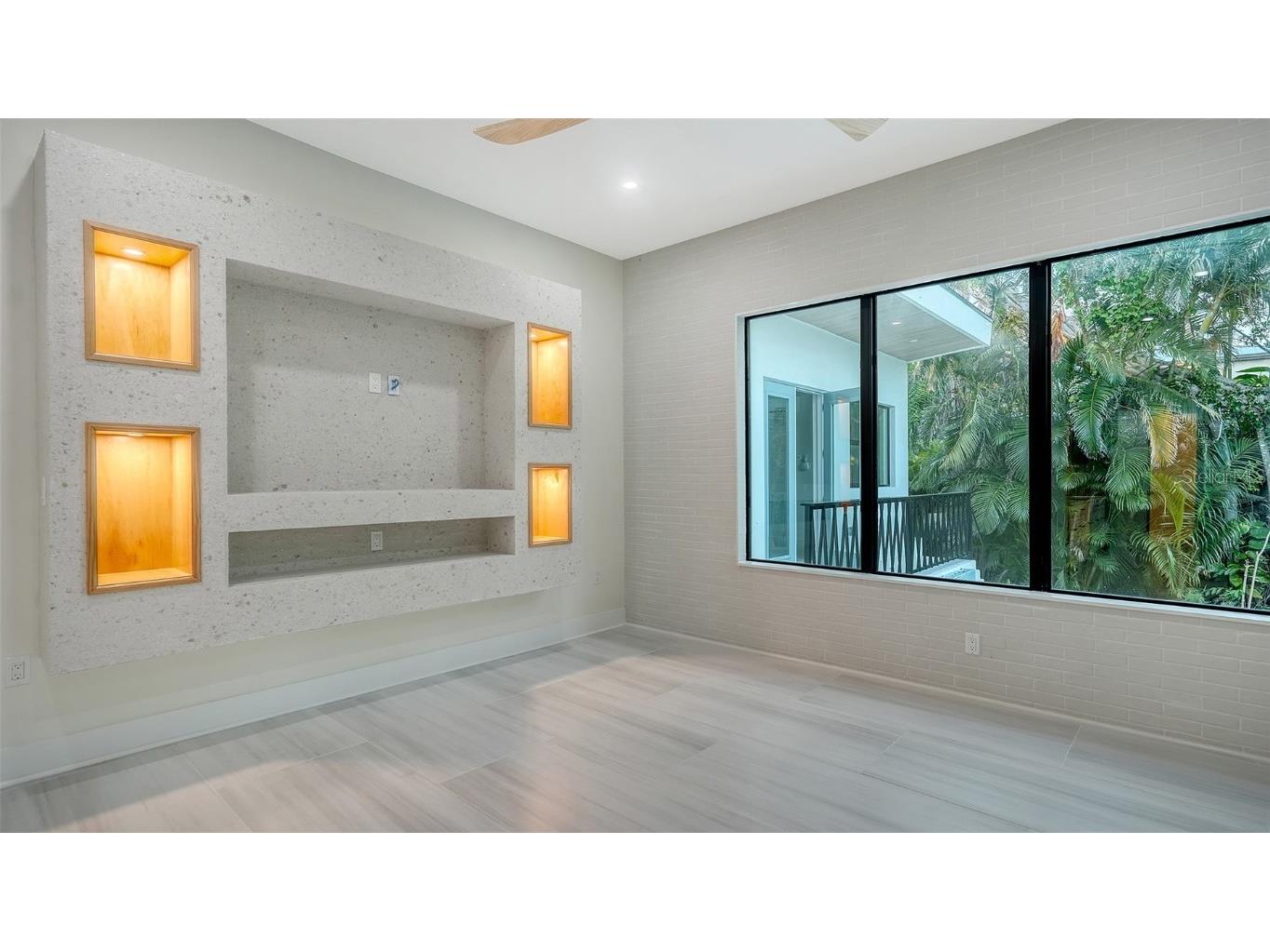 1607 Flower Drive Sarasota FL 34239 A4653737 image15