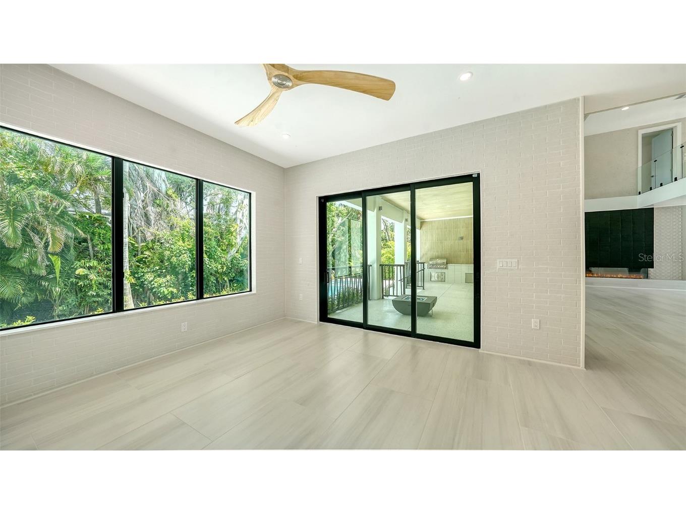 1607 Flower Drive Sarasota FL 34239 A4653737 image16