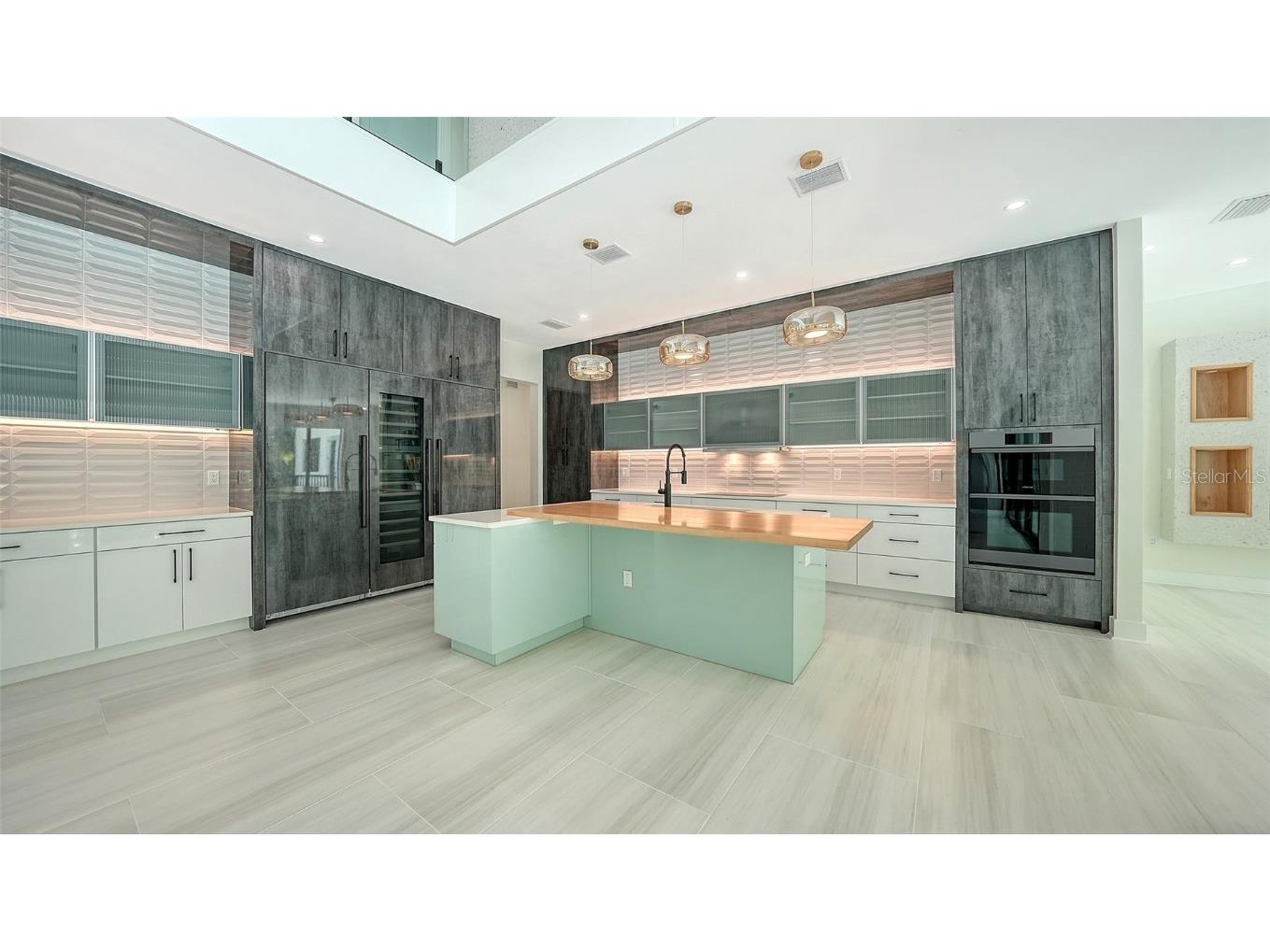 1607 Flower Drive Sarasota FL 34239 A4653737 image25