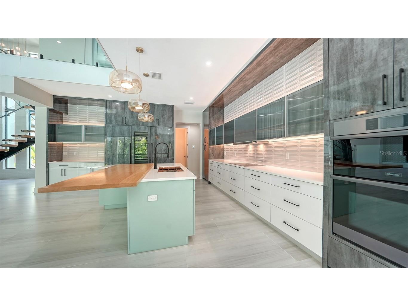 1607 Flower Drive Sarasota FL 34239 A4653737 image26