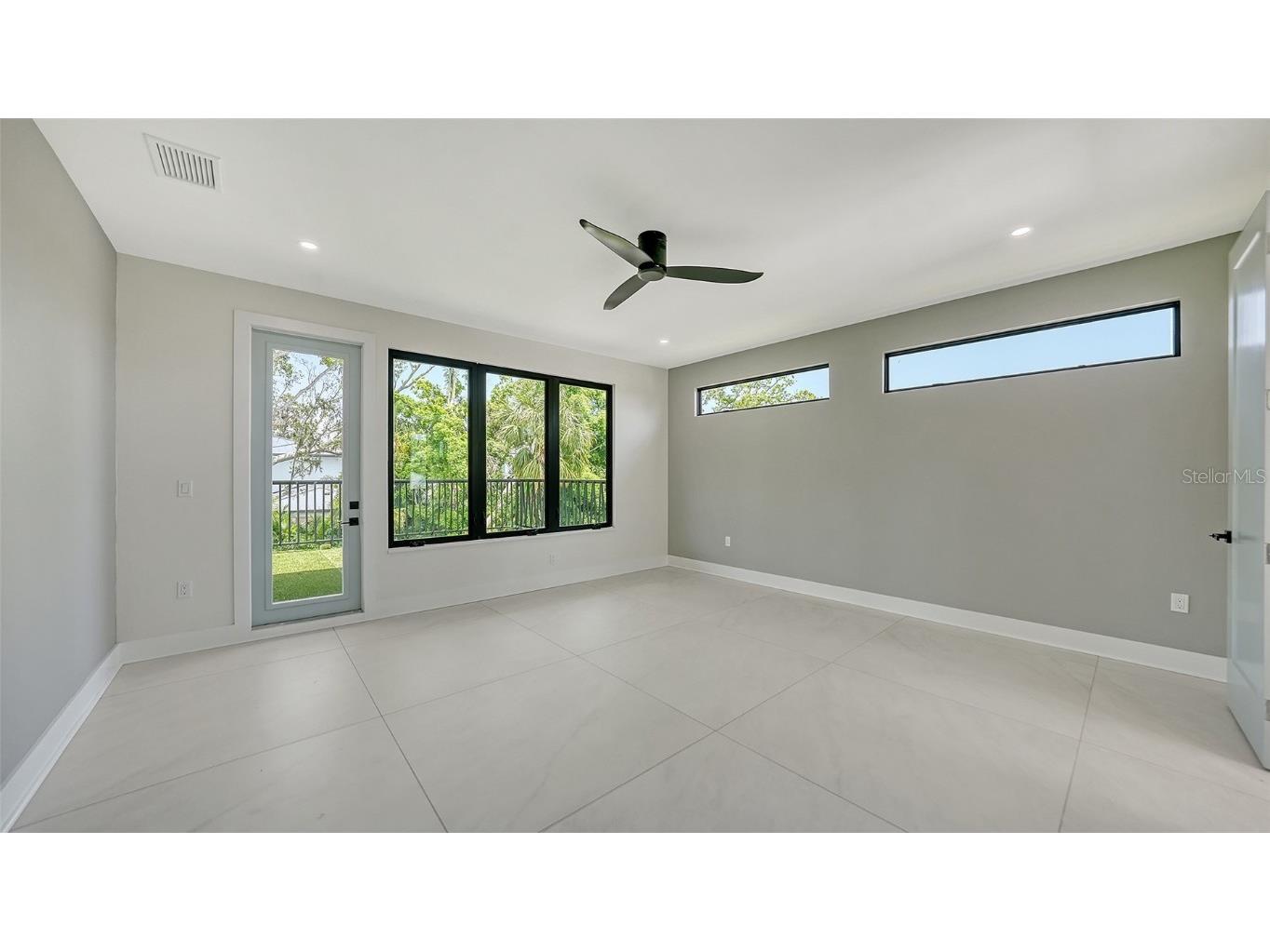 1607 Flower Drive Sarasota FL 34239 A4653737 image45