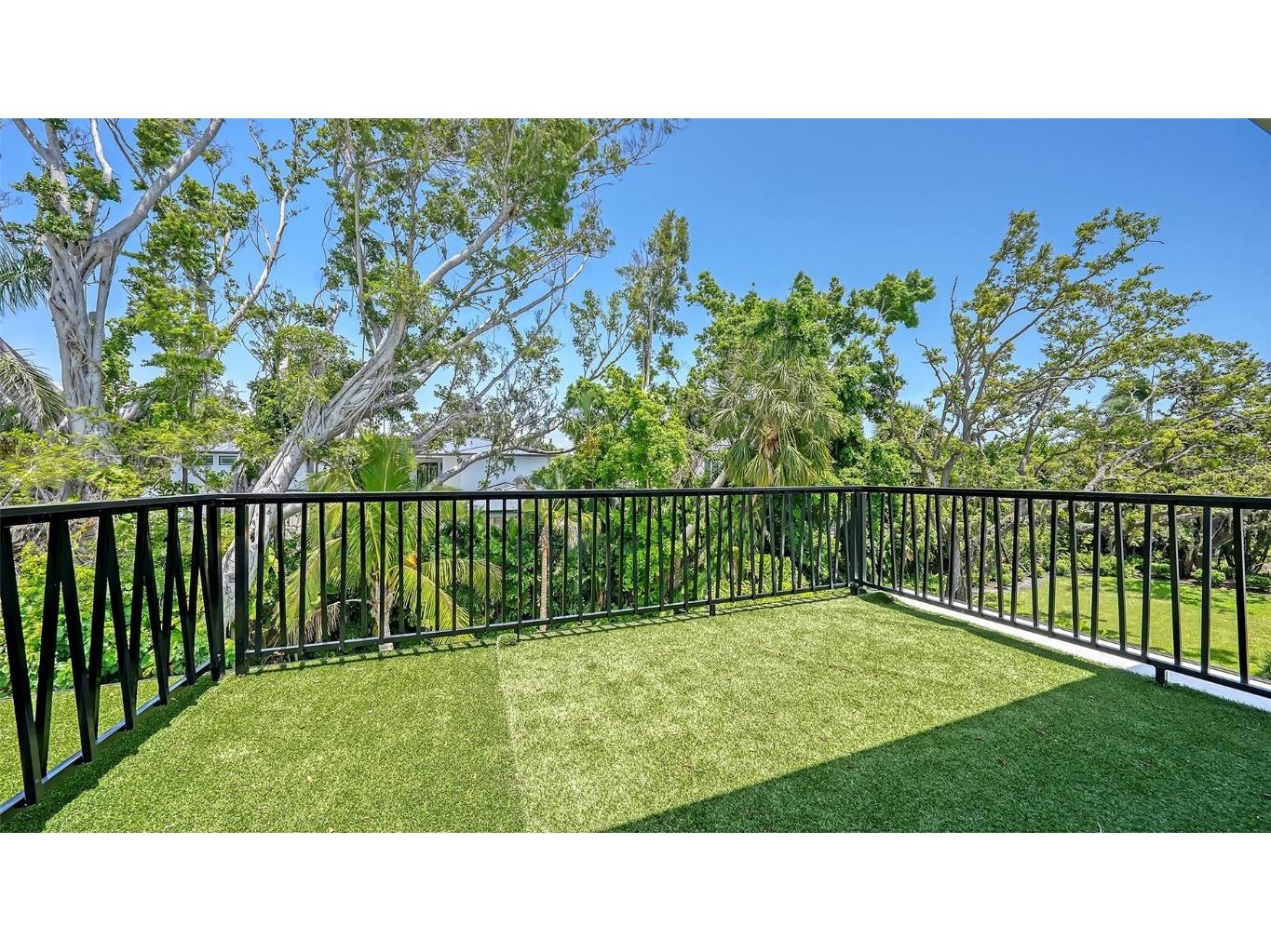 1607 Flower Drive Sarasota FL 34239 A4653737 image47