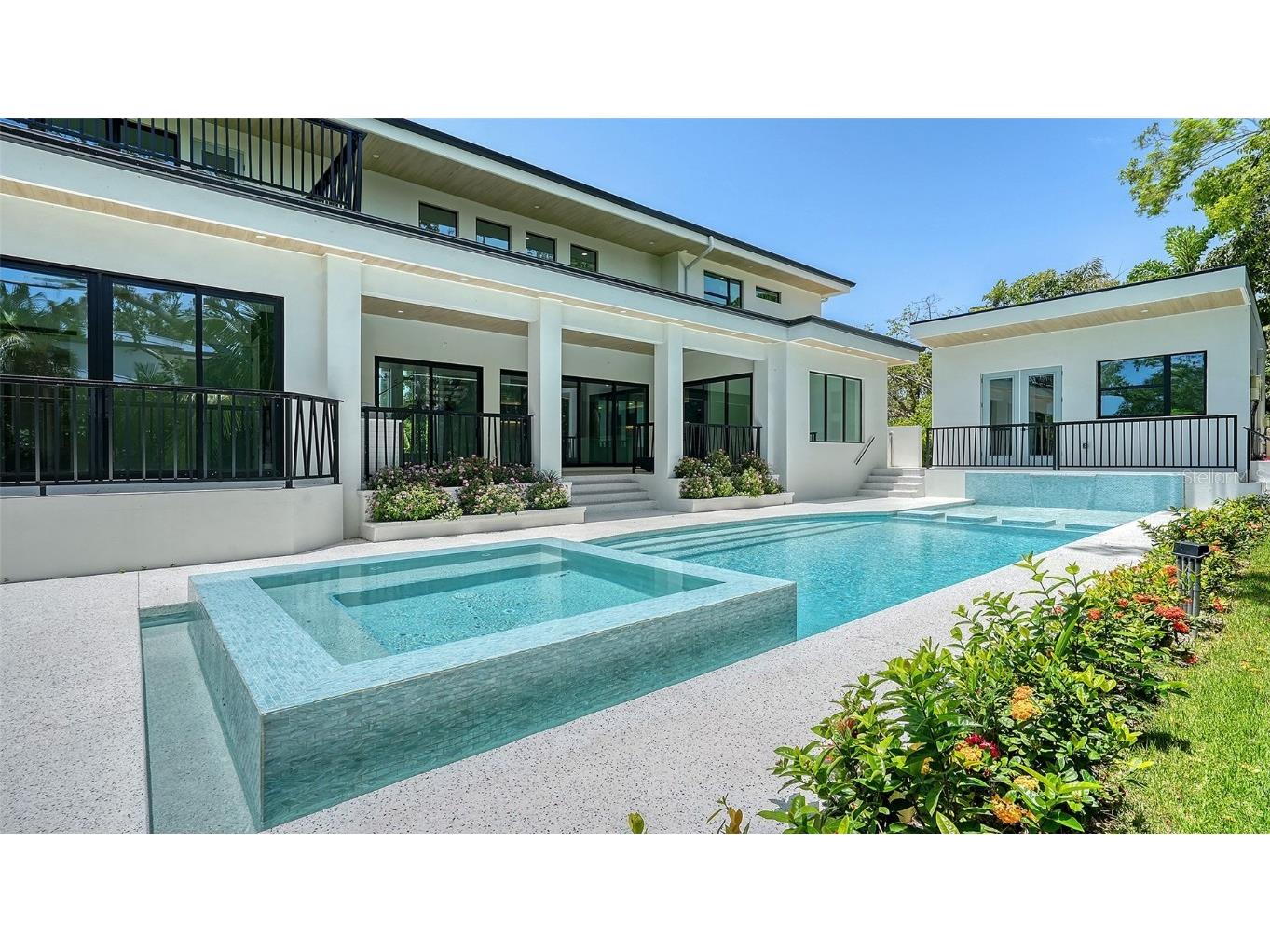 1607 Flower Drive Sarasota FL 34239 A4653737 image60