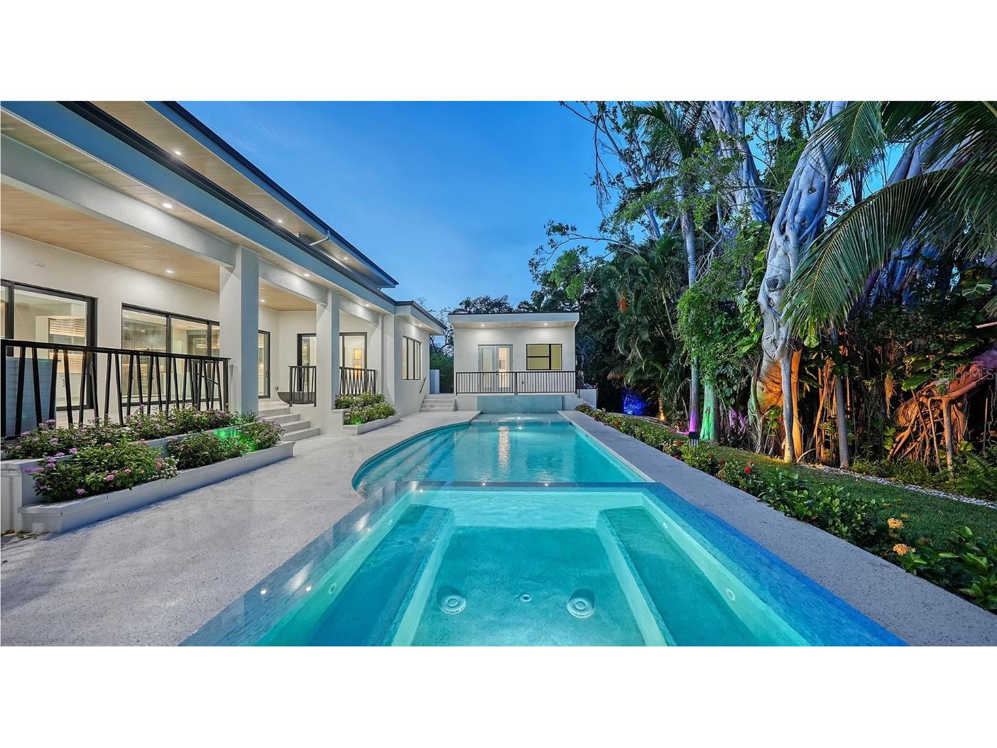 1607 Flower Drive Sarasota FL 34239 A4653737 image65