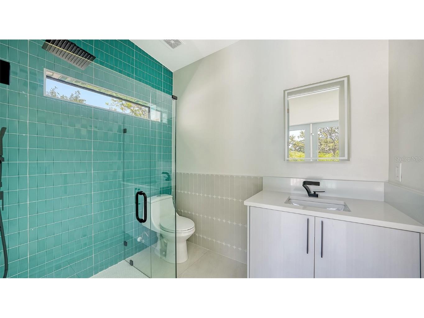 1607 Flower Drive Sarasota FL 34239 A4653737 image69