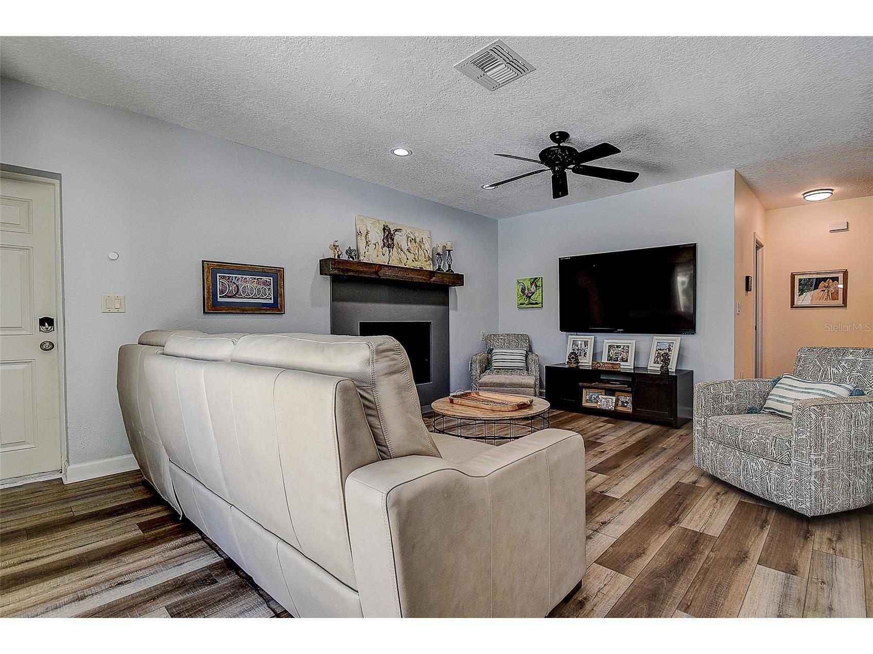 1607 Gulf Road Tarpon Springs FL 34689 W7883452 image20