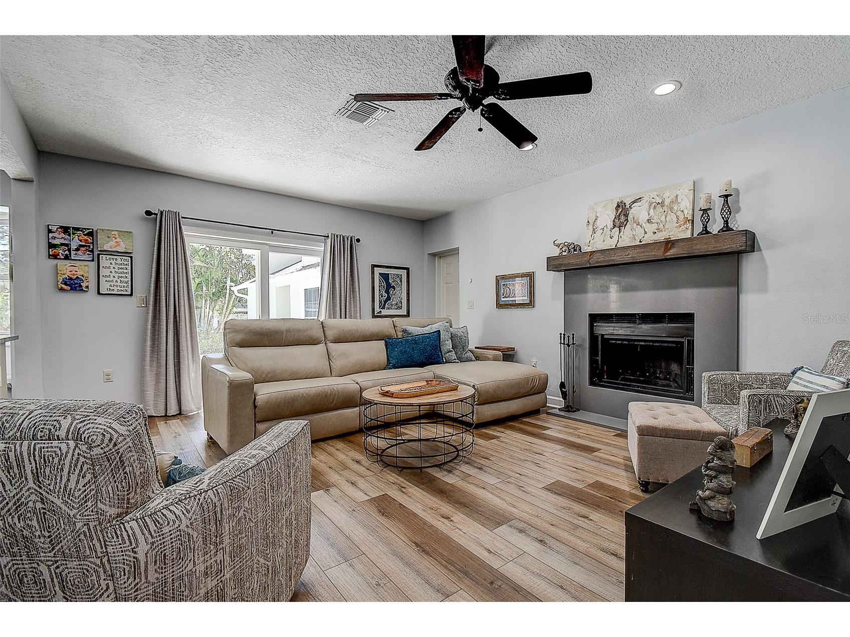 1607 Gulf Road Tarpon Springs FL 34689 W7883452 image21