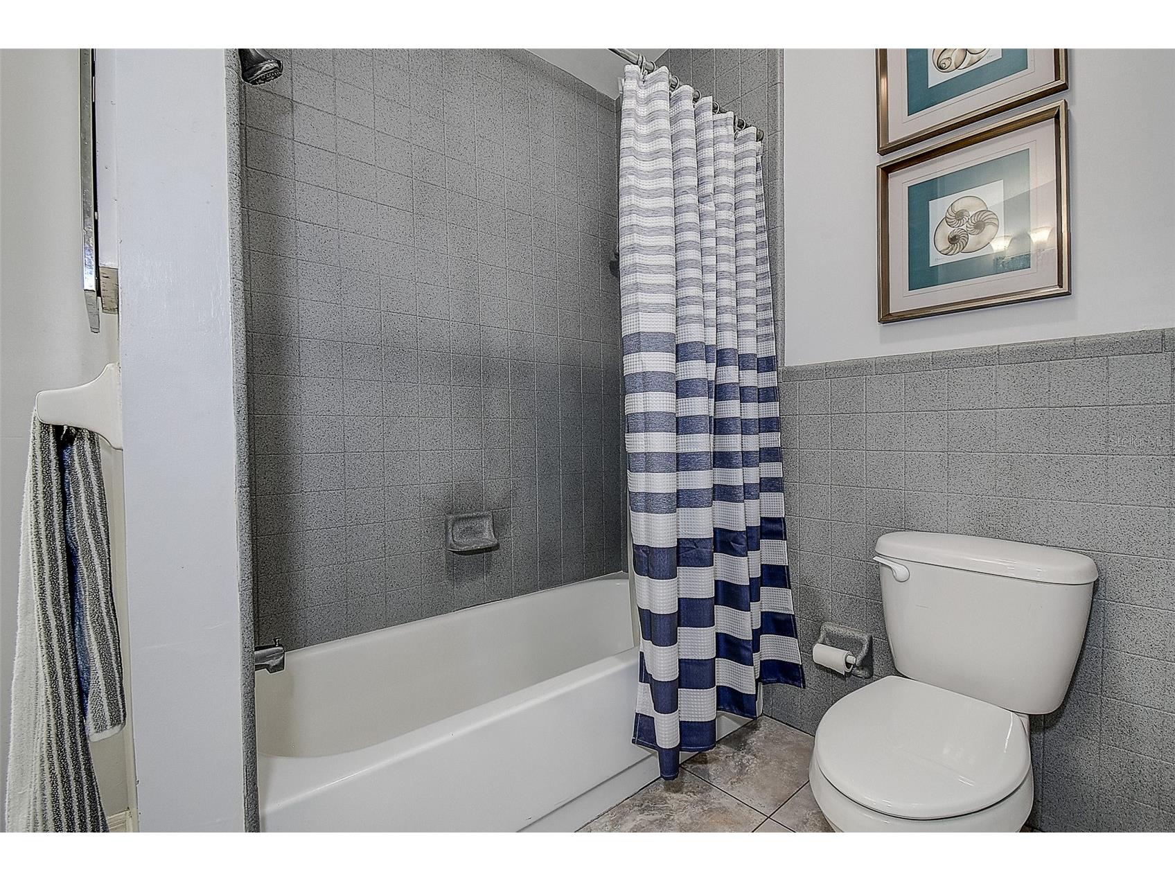 1607 Gulf Road Tarpon Springs FL 34689 W7883452 image48