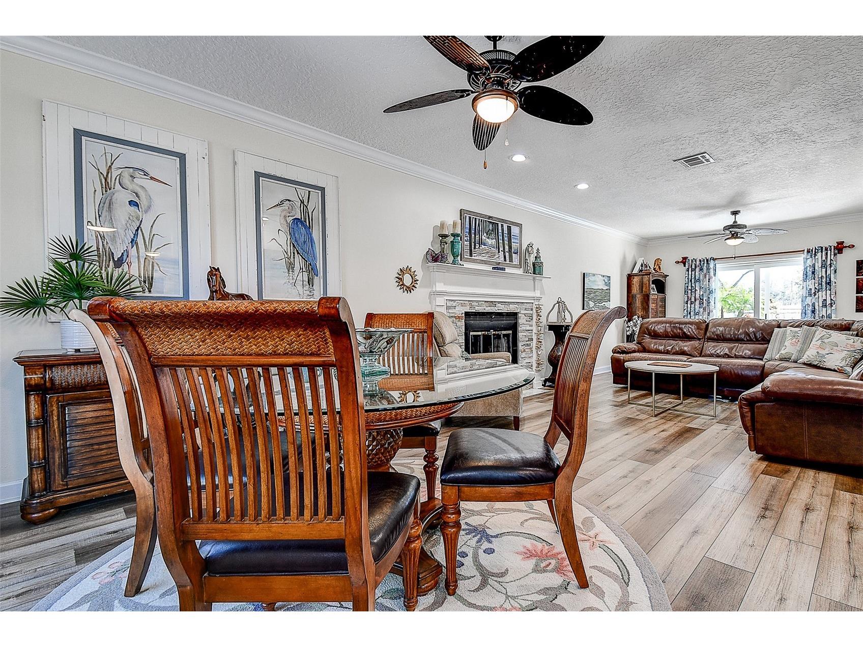 1607 Gulf Road Tarpon Springs FL 34689 W7883452 image9