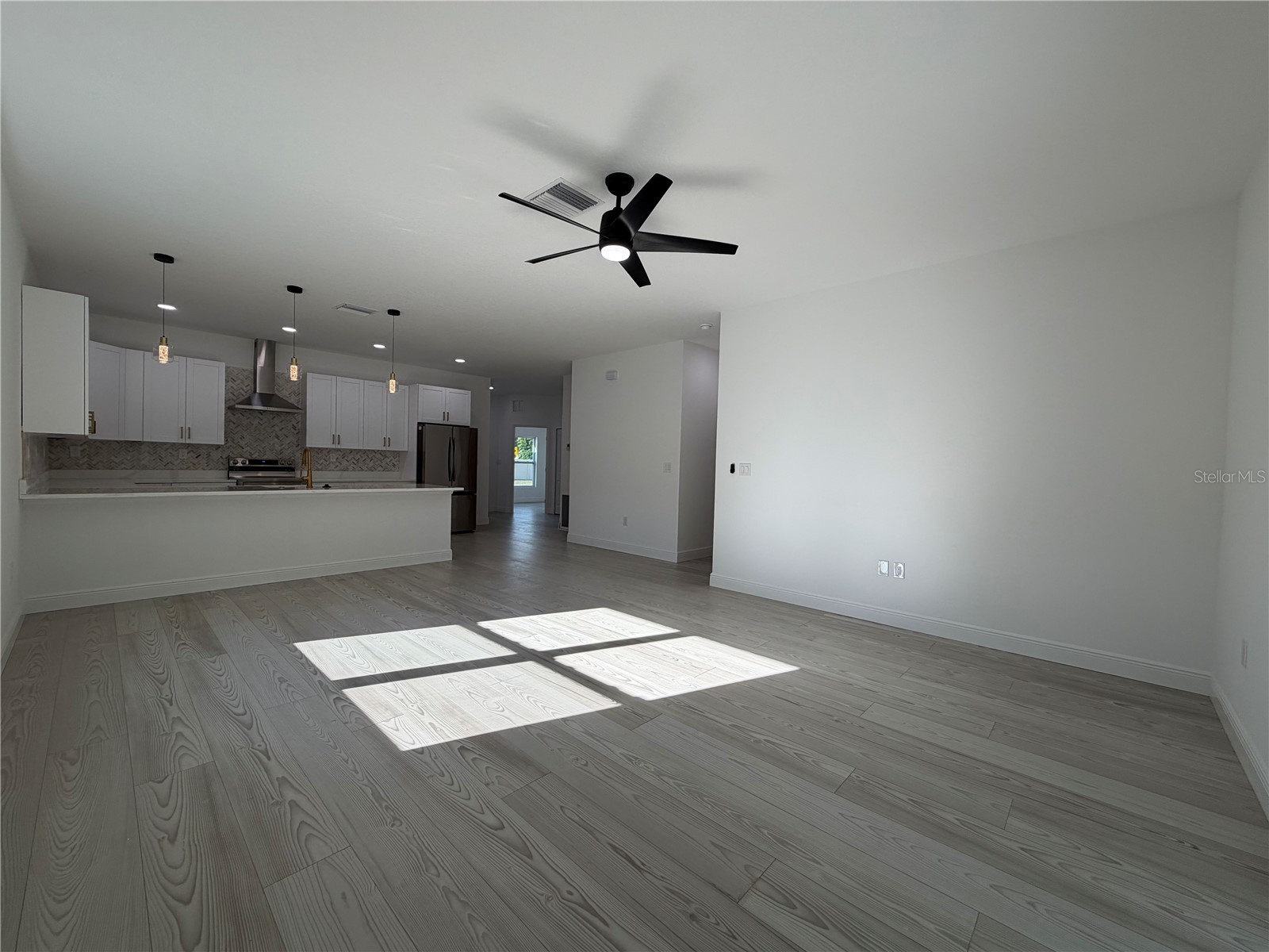 1607 Illinois Street Daytona Beach FL 32114 V4947743 image10