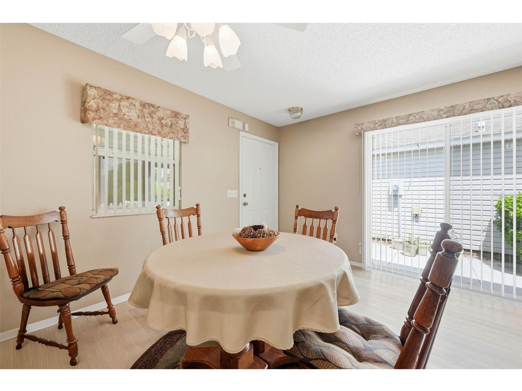 1607 Navidad Street The Villages FL 32162 G5112984 image10