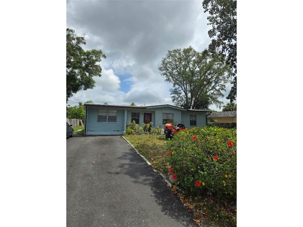 1607 Stevensons Drive Clearwater FL 33755 TB8371288 image1