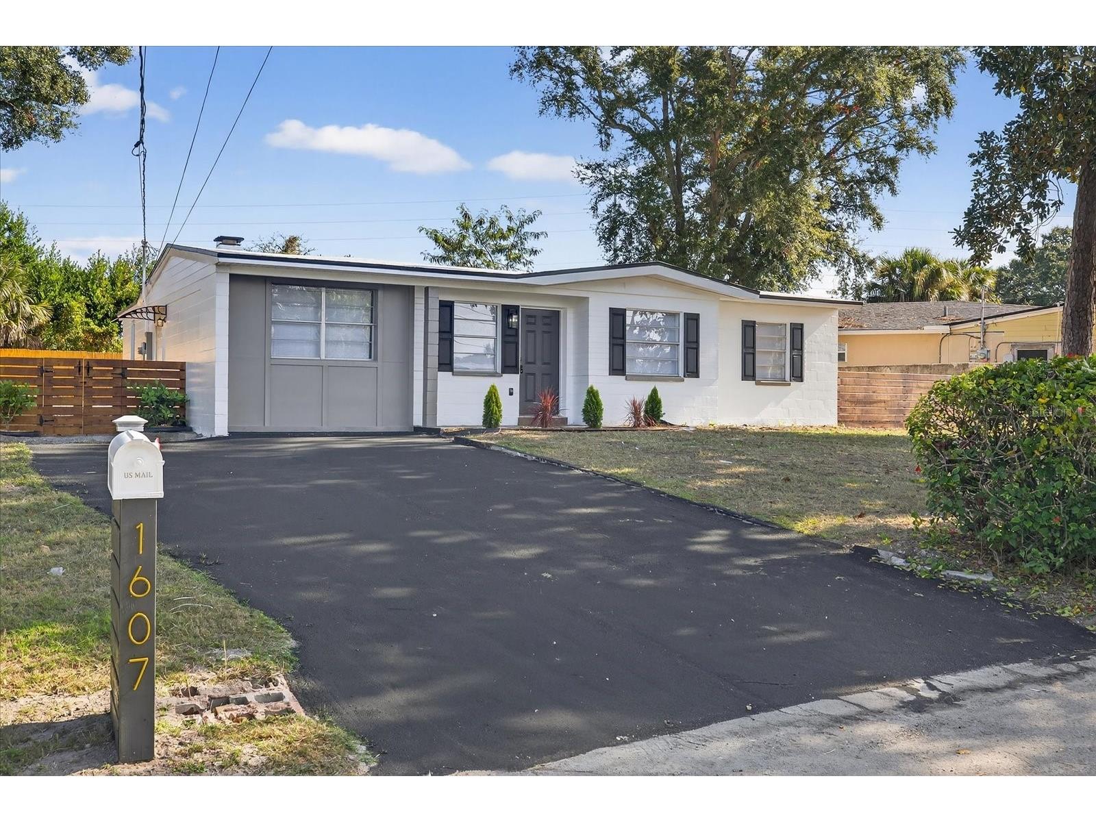 1607 Stevensons Drive Clearwater FL 33755 TB8451700 image1
