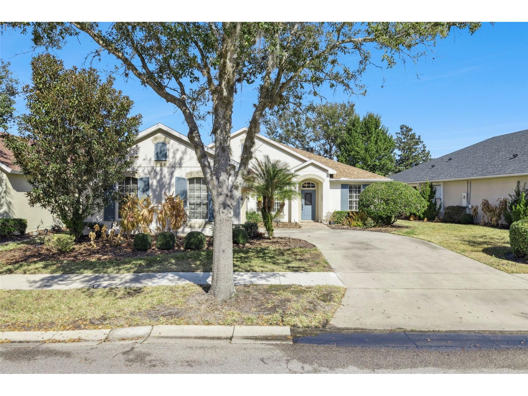 1607 Victoria Gardens Drive Deland FL 32724 O6382802 image1
