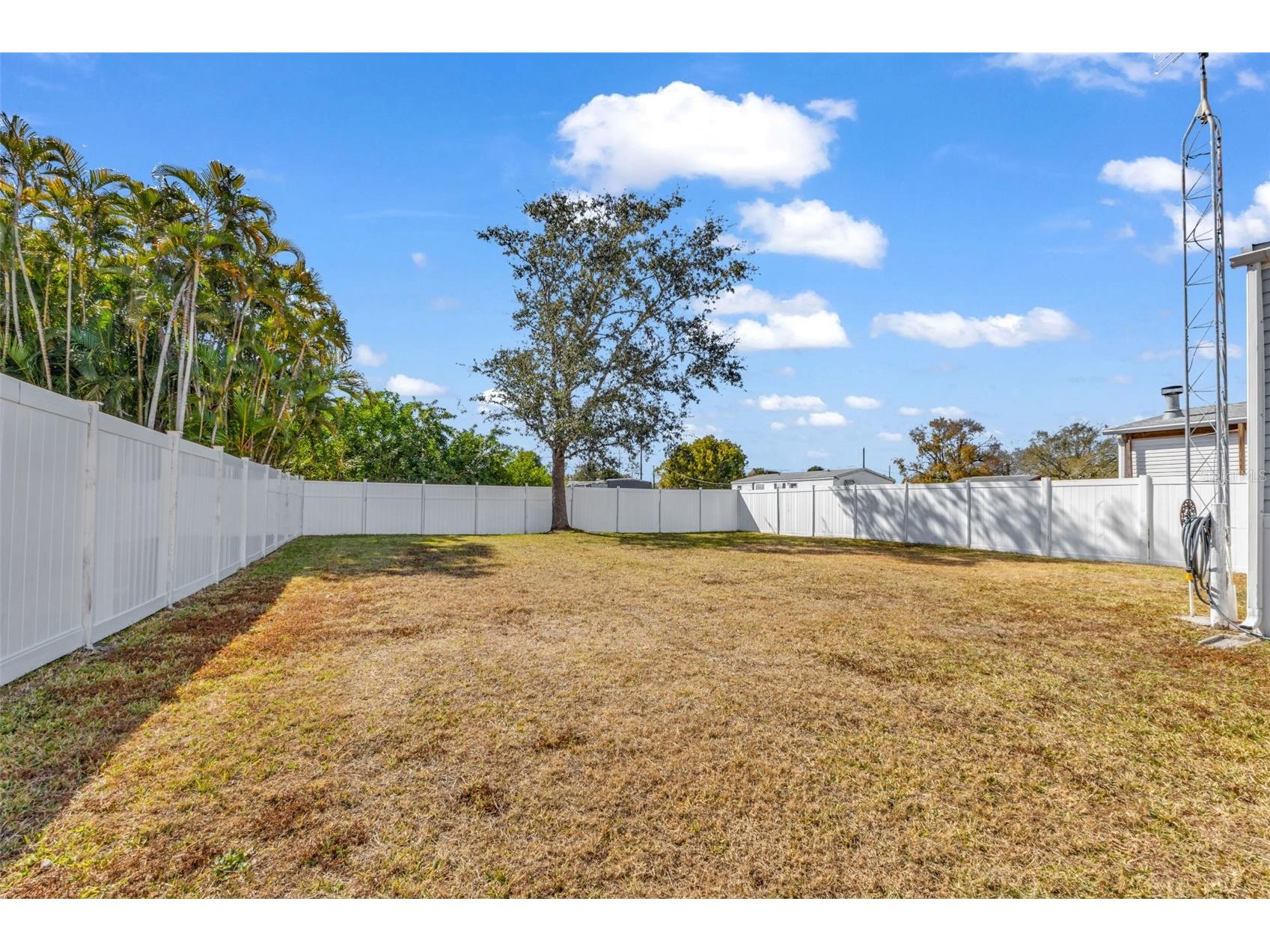 1607 Woodlawn Avenue Punta Gorda FL 33950 C7521932 image3