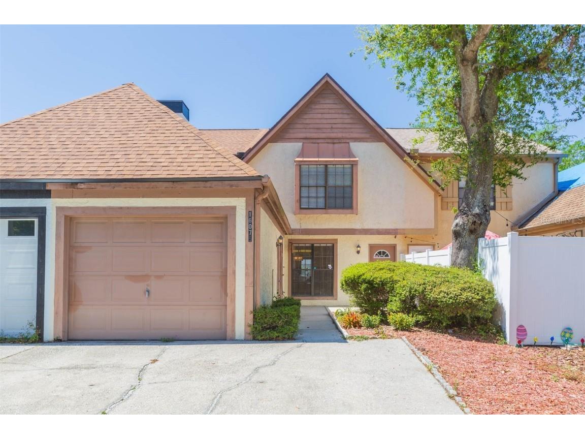 16075 Dawnview Drive Tampa FL 33624 TB8368846 image1