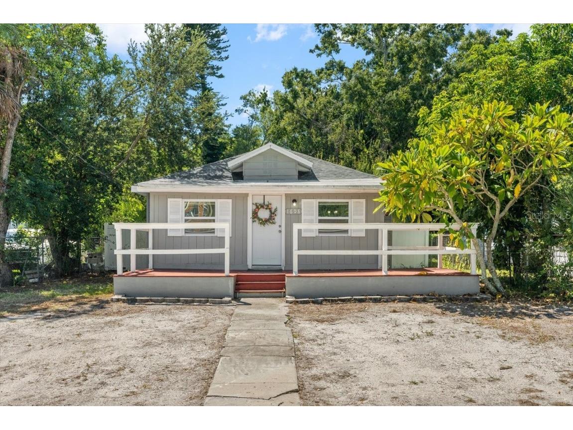 1608 7th Avenue E Bradenton FL 34208 A4665982 image1