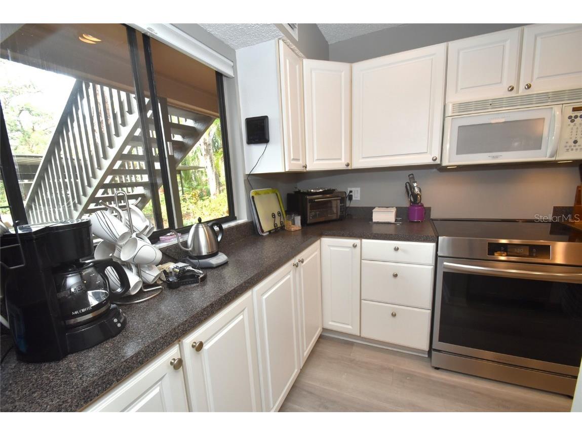 1608 Bayhouse Point Drive #GL304 Sarasota FL 34231 A4618835 image7