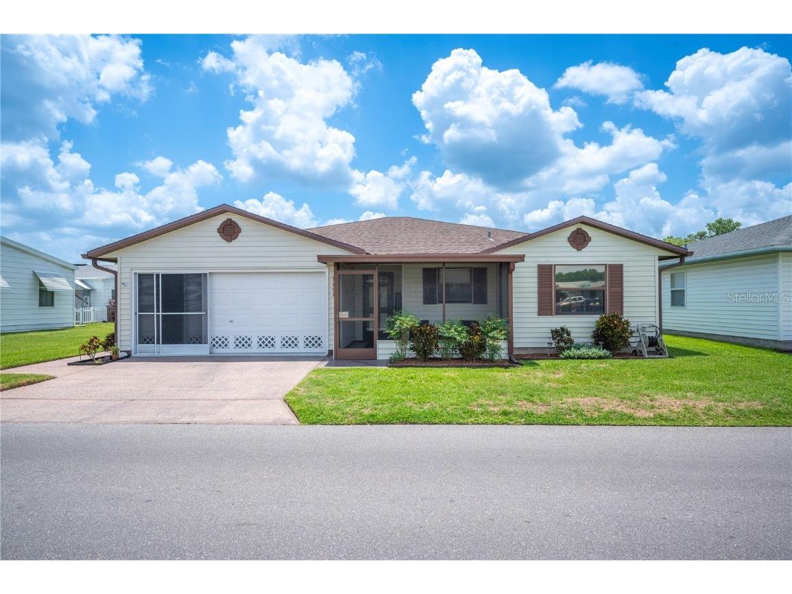 1608 Colonnades Circle N Lakeland FL 33811 L4953260 image1
