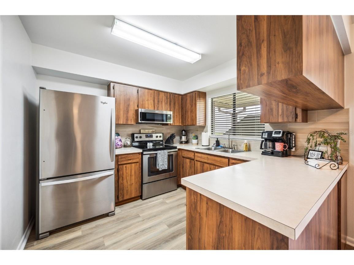 1608 Colonnades Circle N Lakeland FL 33811 L4953260 image11