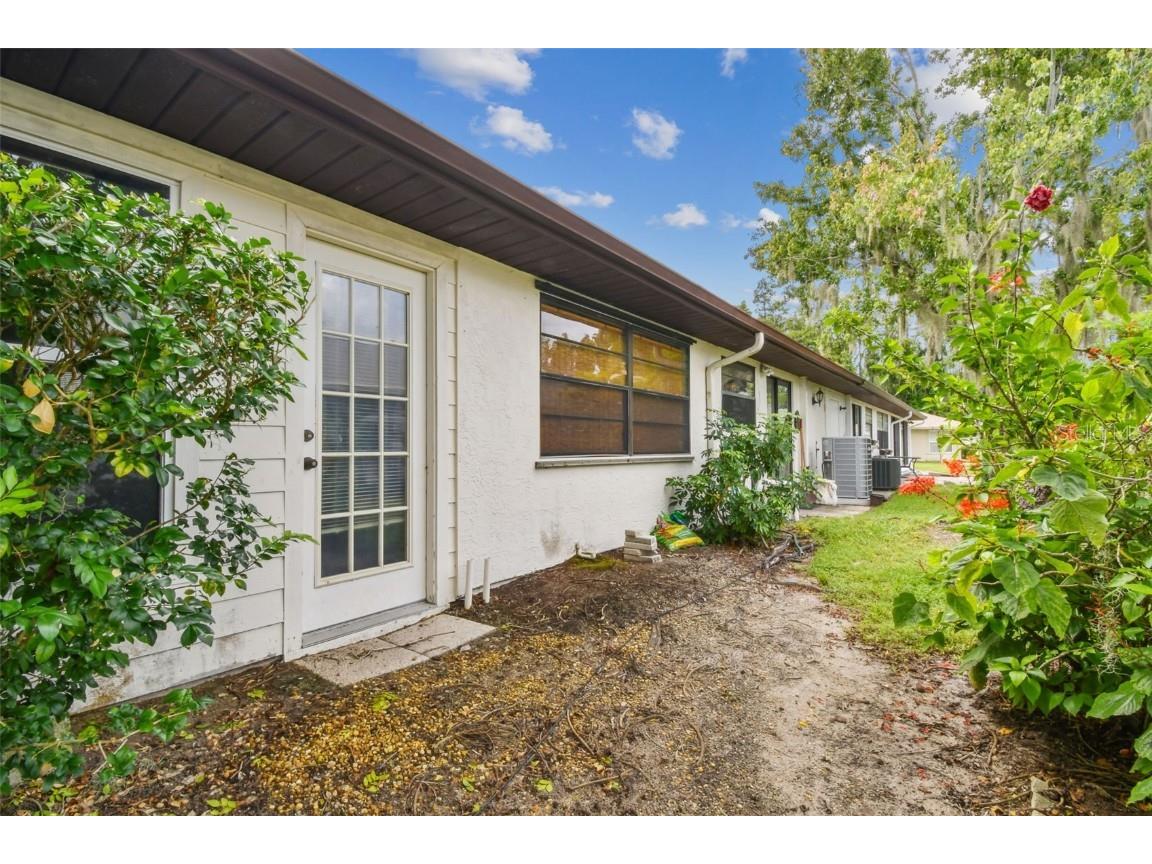 1608 Comfy Court Sun City Center FL 33573 TB8426462 image41