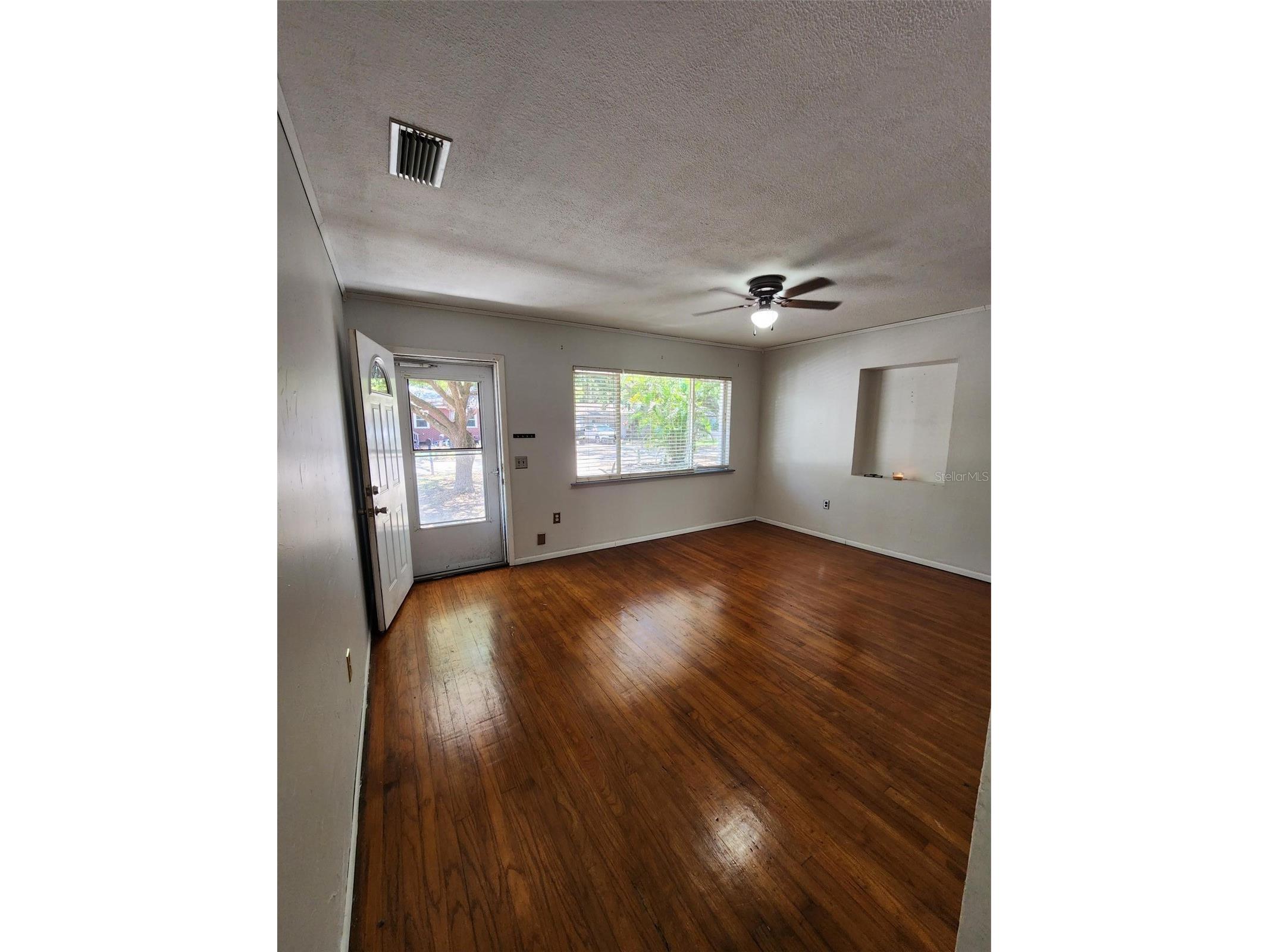 1608 Edna Avenue Largo FL 33770 TB8509013 image3