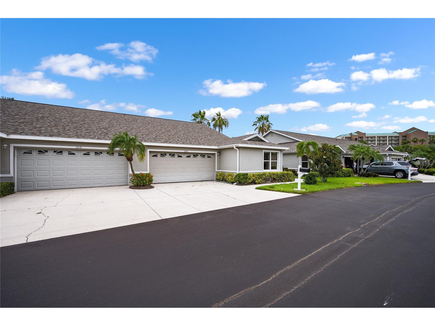 1608 Fairway Oaks Drive Palmetto FL 34221 A4695377 image24