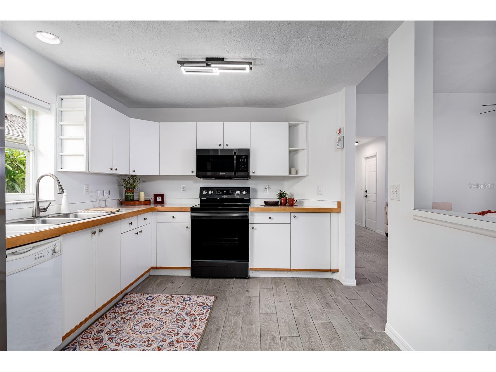 1608 Fairway Oaks Drive Palmetto FL 34221 A4695377 image6