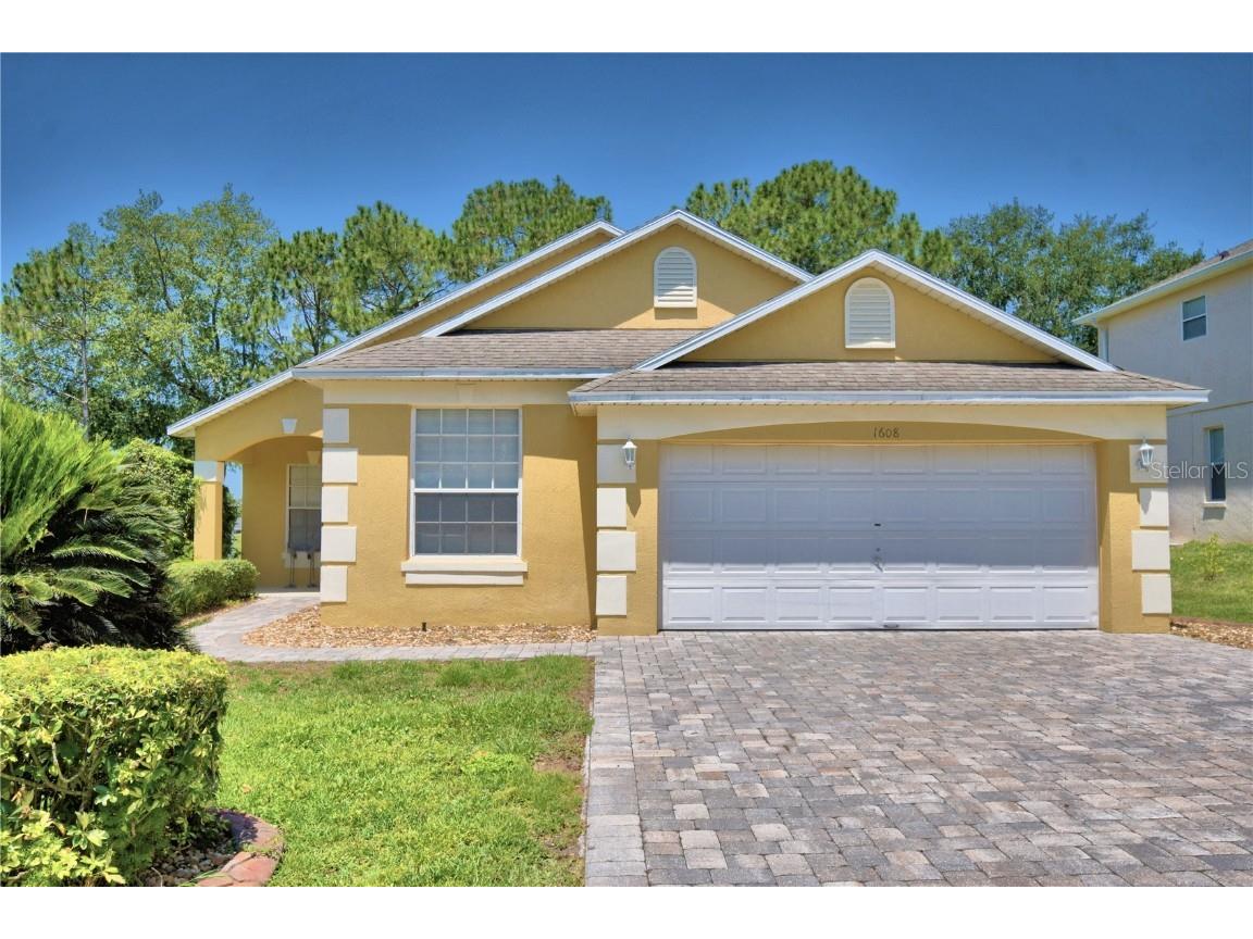 1608 Forest Hills Lane Haines City FL 33844 P4930548 image1