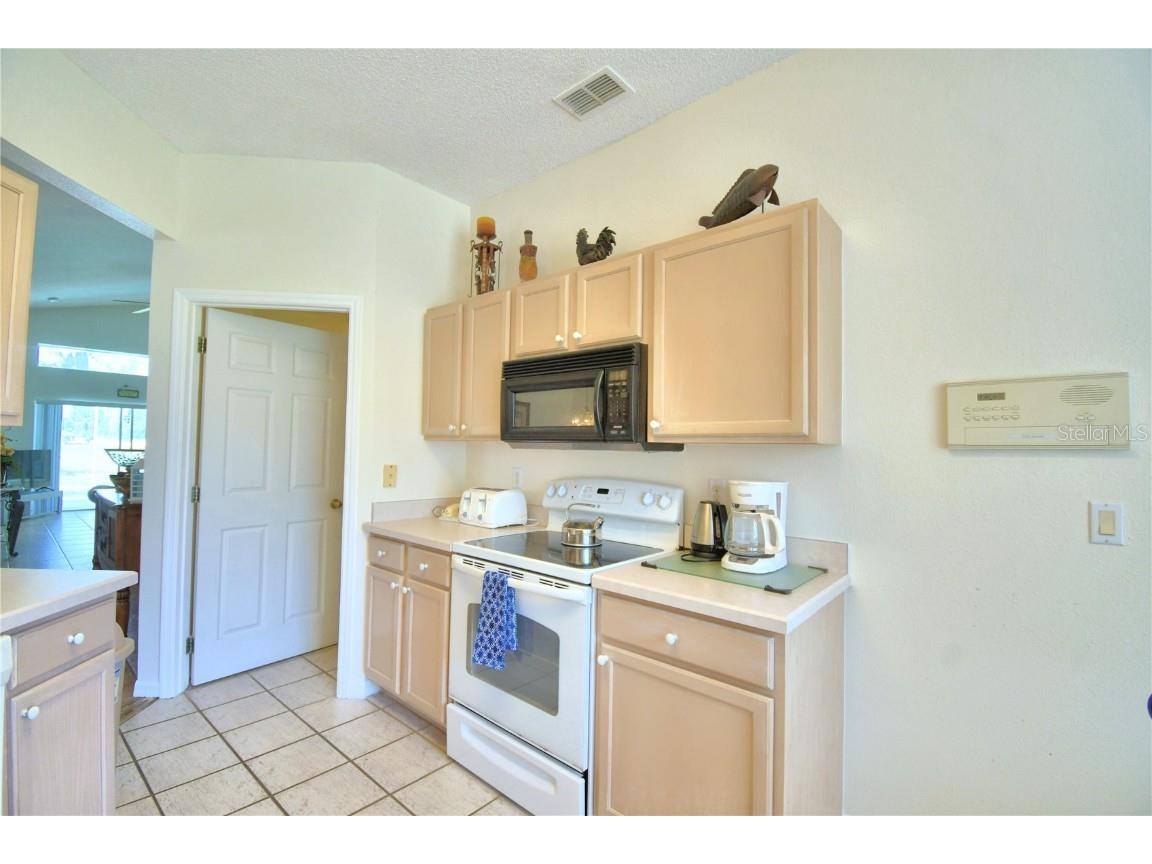 1608 Forest Hills Lane Haines City FL 33844 P4930548 image14