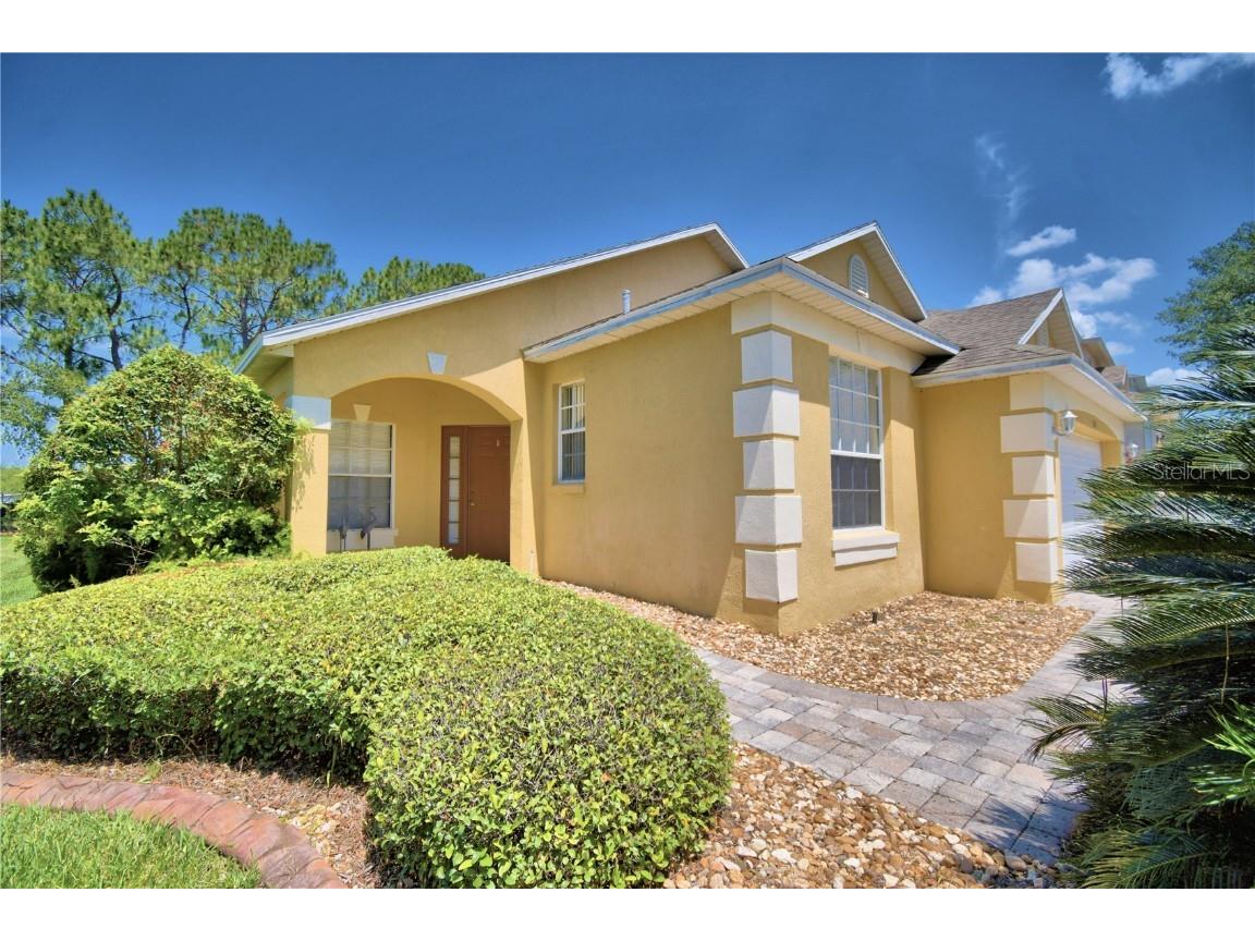 1608 Forest Hills Lane Haines City FL 33844 P4930548 image2