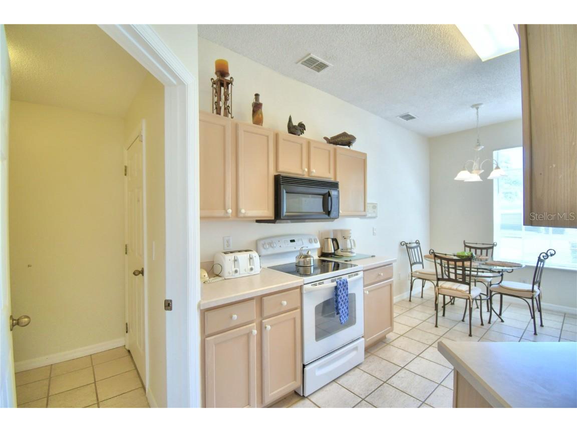 1608 Forest Hills Lane Haines City FL 33844 P4930548 image8