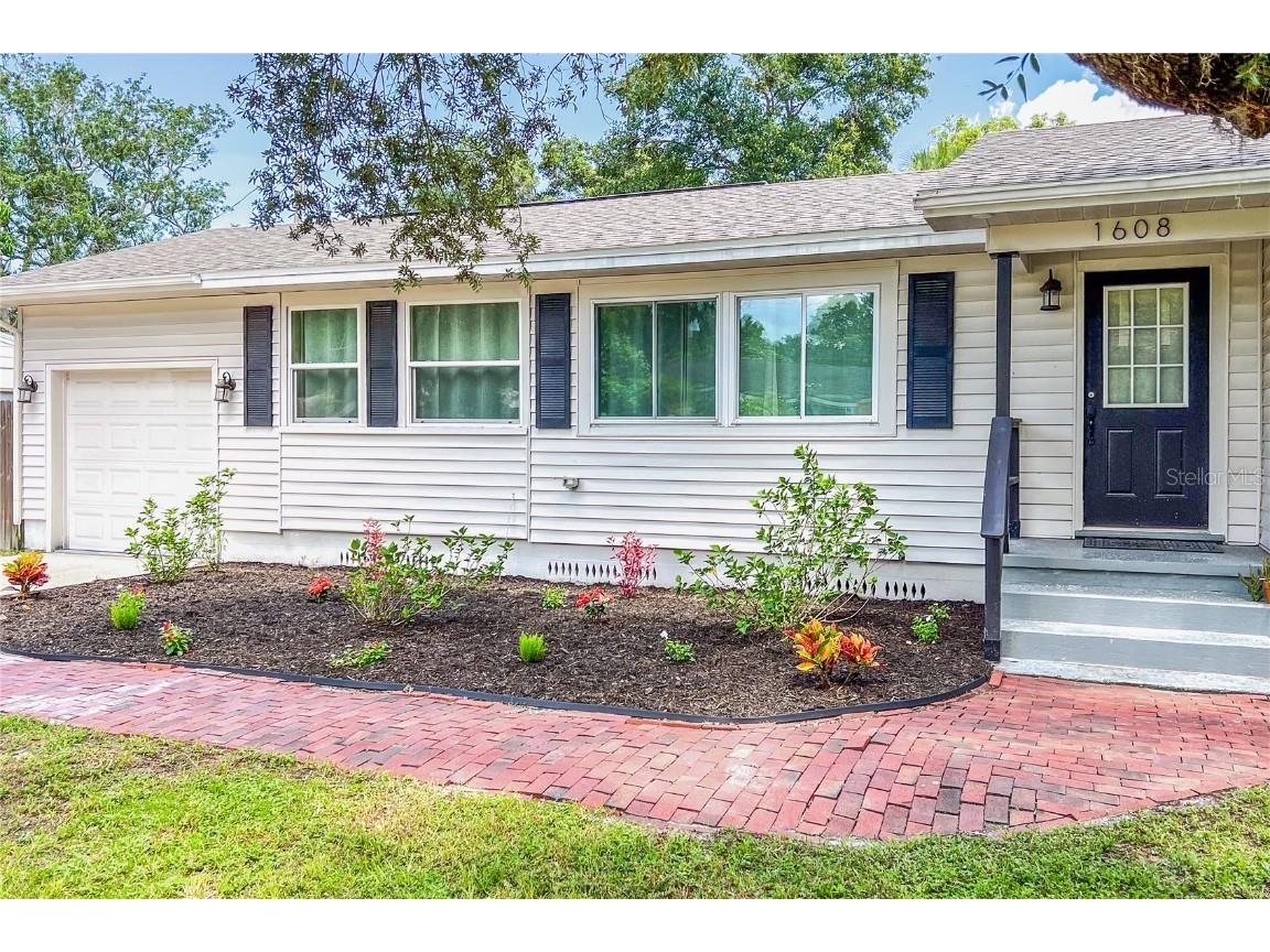 1608 Levern Street Clearwater FL 33755 A4618898 image1