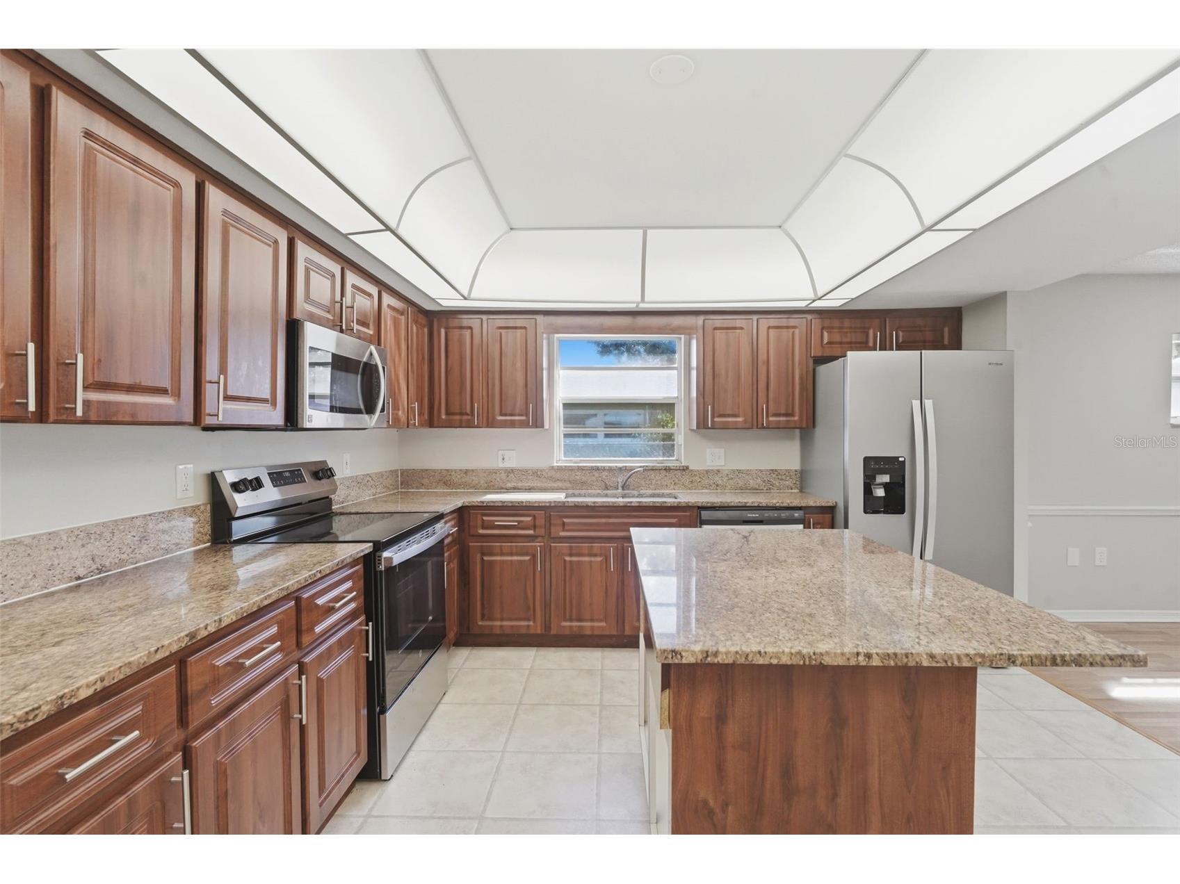 1608 Patton Avenue Apopka FL 32703 V4947802 image17