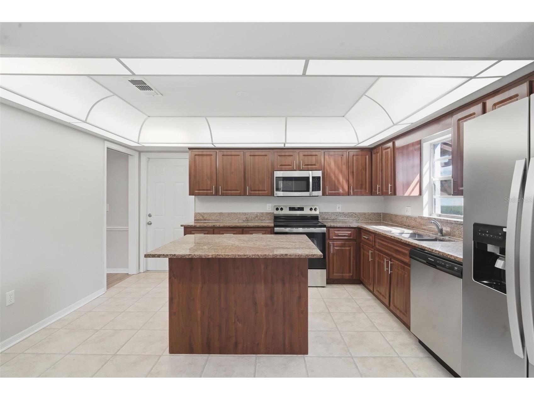 1608 Patton Avenue Apopka FL 32703 V4947802 image19