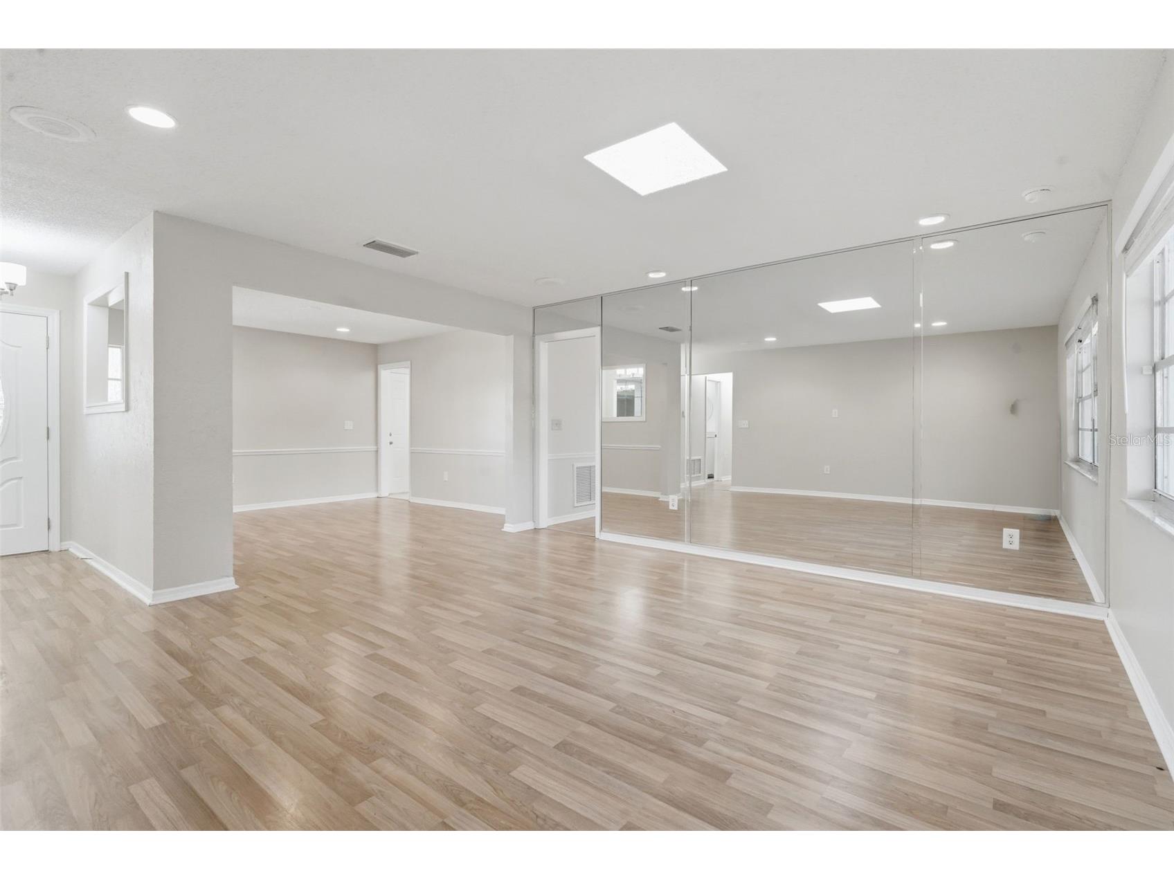 1608 Patton Avenue Apopka FL 32703 V4947802 image9