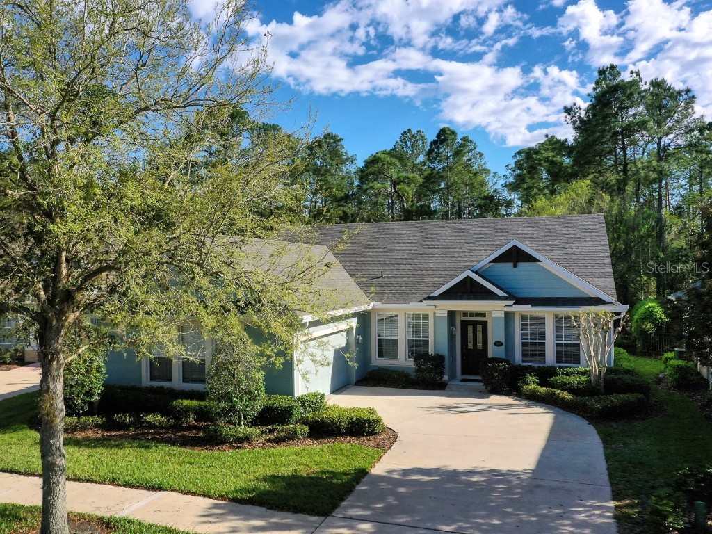 1608 Victoria Gardens Drive Deland FL 32724 V4923452 image1